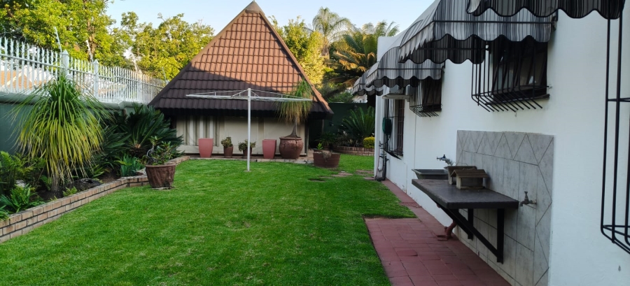 3 Bedroom Property for Sale in Protea Park North West